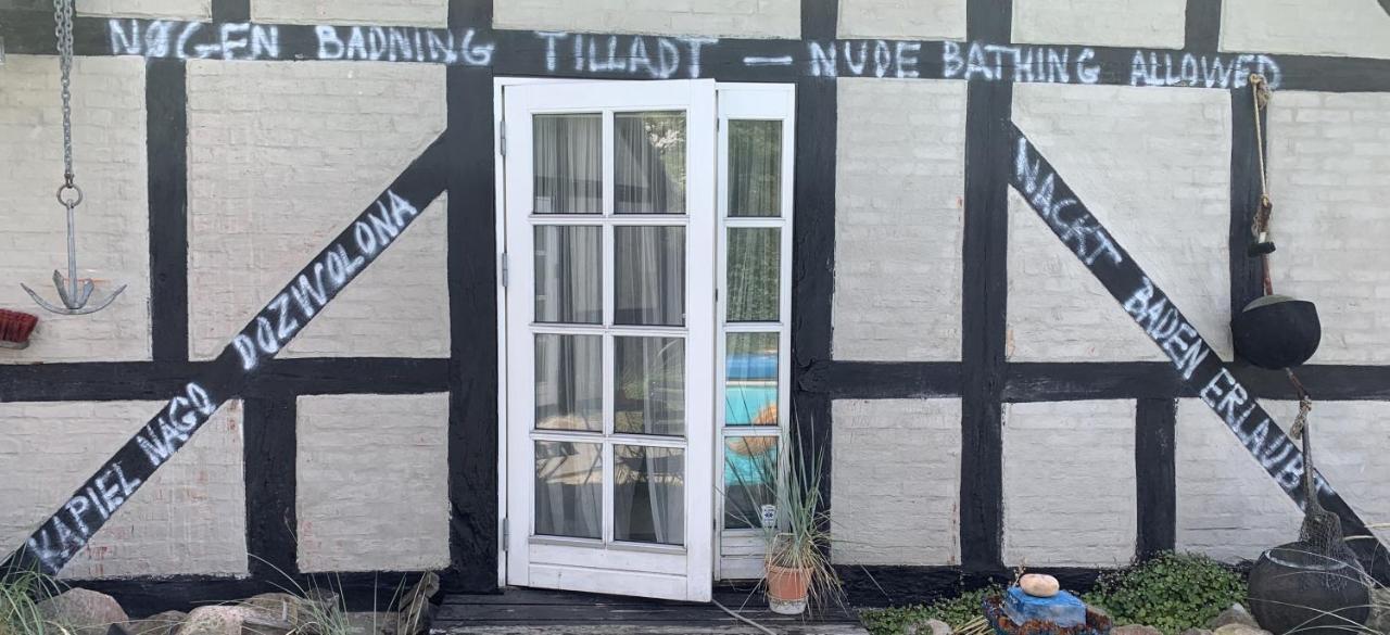 Farm61 Badehotellet I Det Midtjydske - Alder +18 Ar Tjele Esterno foto