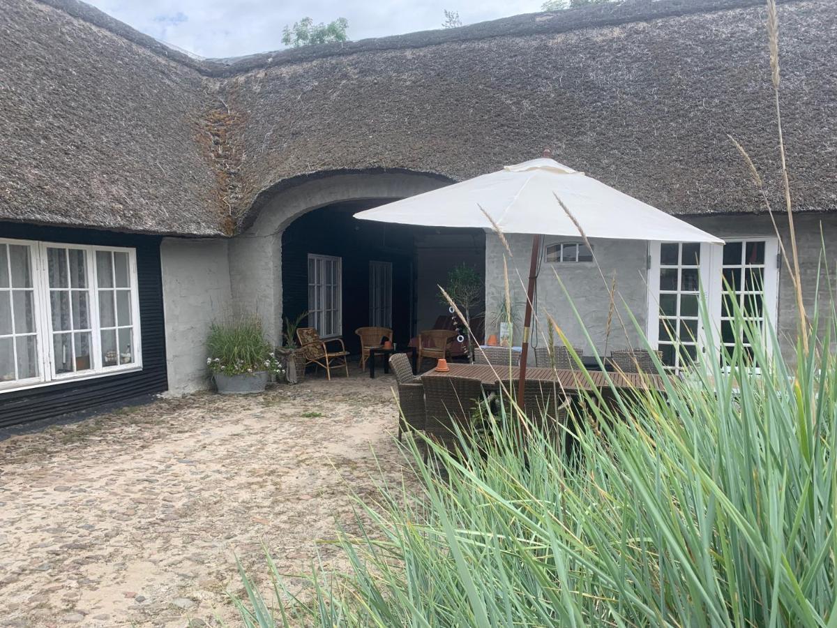 Farm61 Badehotellet I Det Midtjydske - Alder +18 Ar Tjele Esterno foto