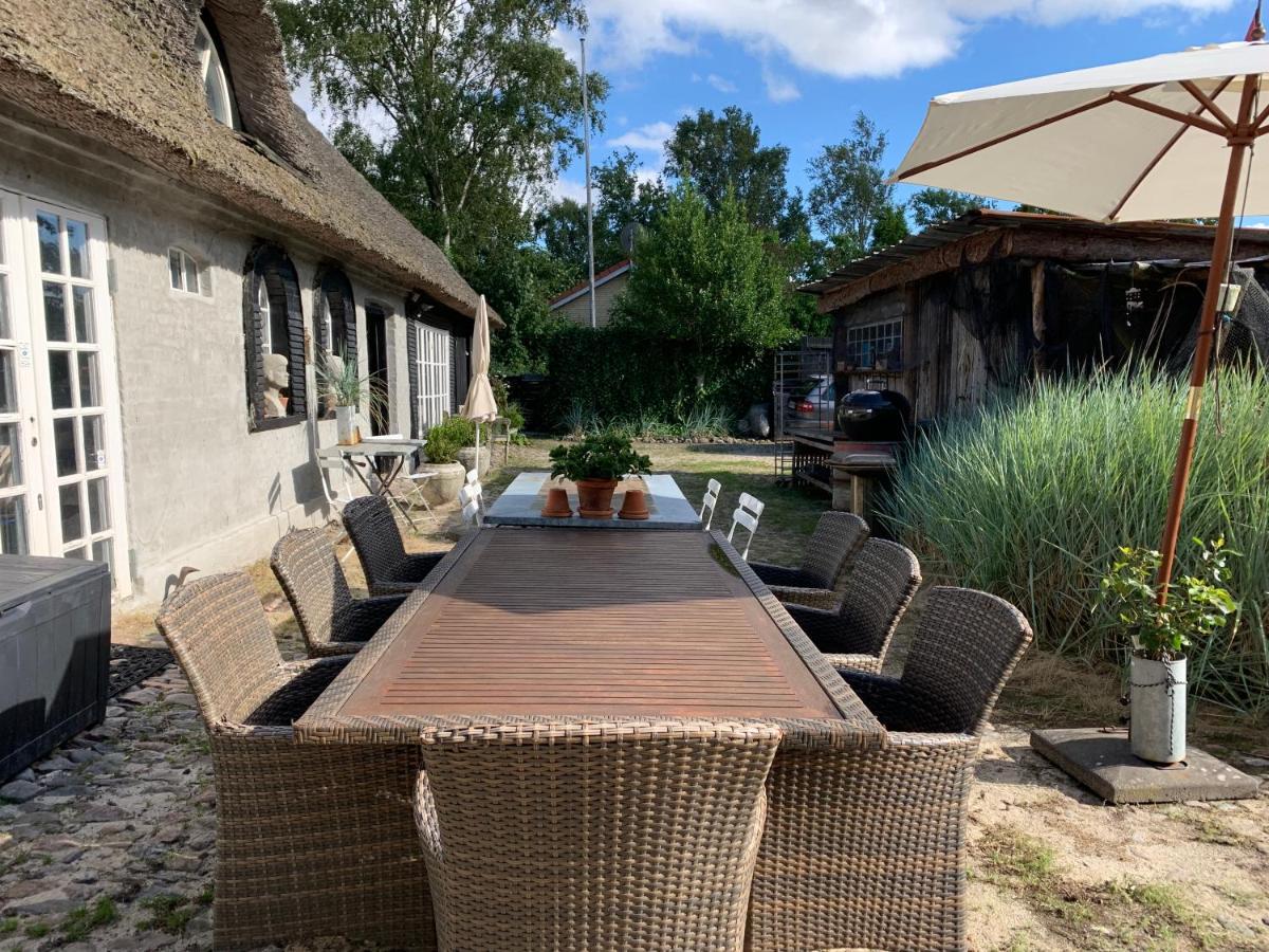Farm61 Badehotellet I Det Midtjydske - Alder +18 Ar Tjele Esterno foto